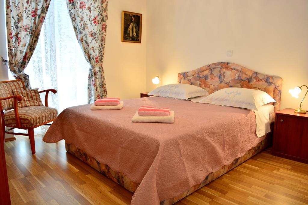 Apartments M&B Подстрана Экстерьер фото